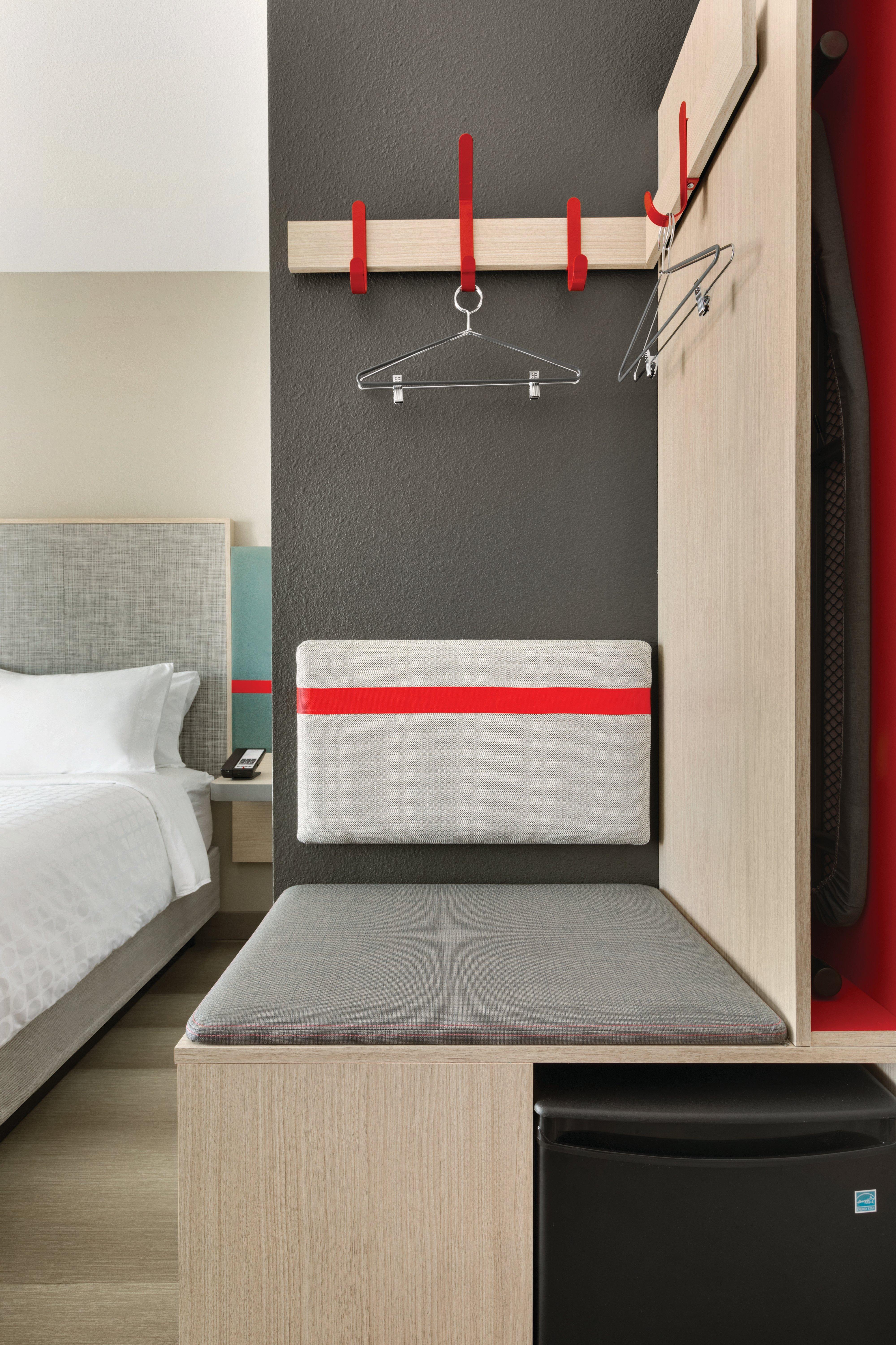 Avid Hotels - Boston Logan Airport - Revere By Ihg Экстерьер фото
