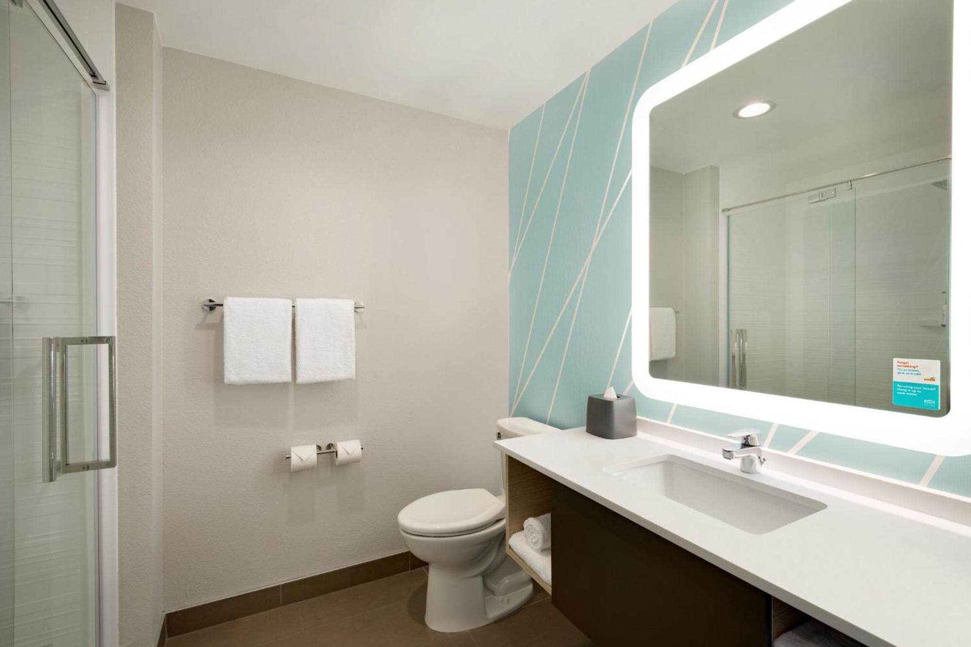 Avid Hotels - Boston Logan Airport - Revere By Ihg Экстерьер фото